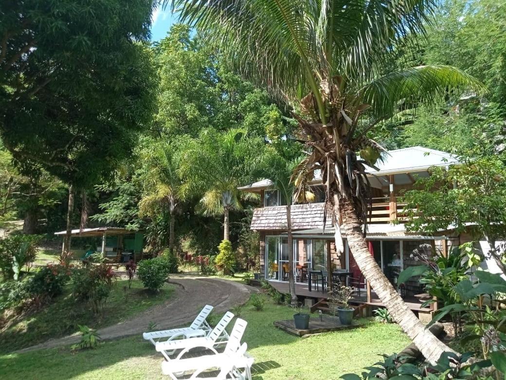 Huahine Manta Lodge Avec 4X4 Optionnel Haapu Exterior foto
